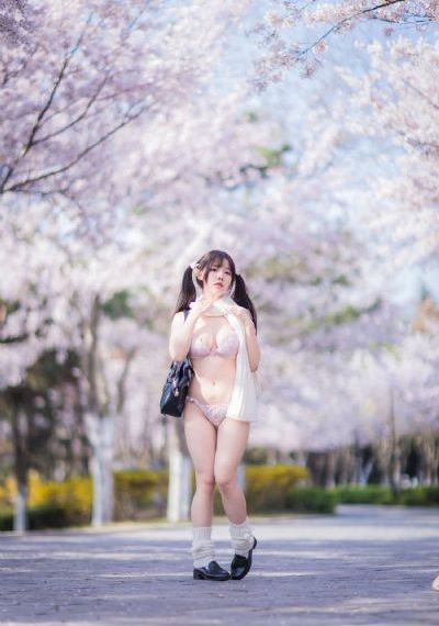 欧美女靴短靴_BD韩语免费在线播放